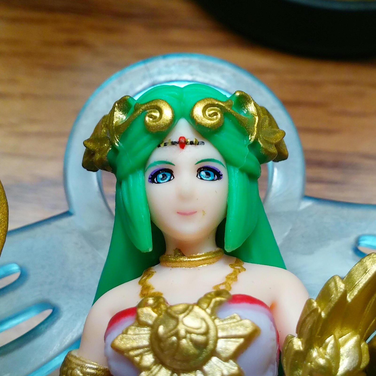 golden_dimple_palutena_amiibo_by_tomm2638-d932wt9.jpg